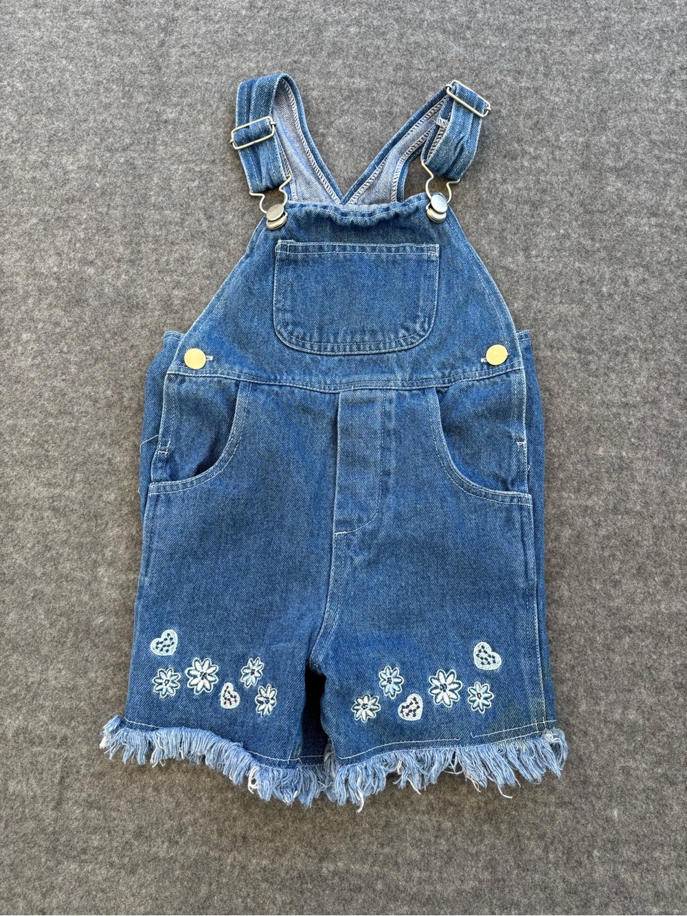 VTG Hearts & Flowers embroidered denim overalls. Size: 18 months